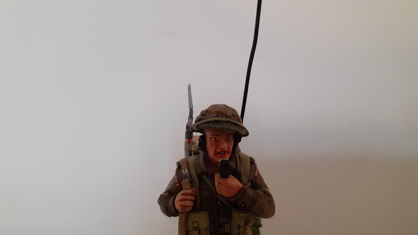 King and country Ww2 Dd171 Radio Operator no box 1:30 w15