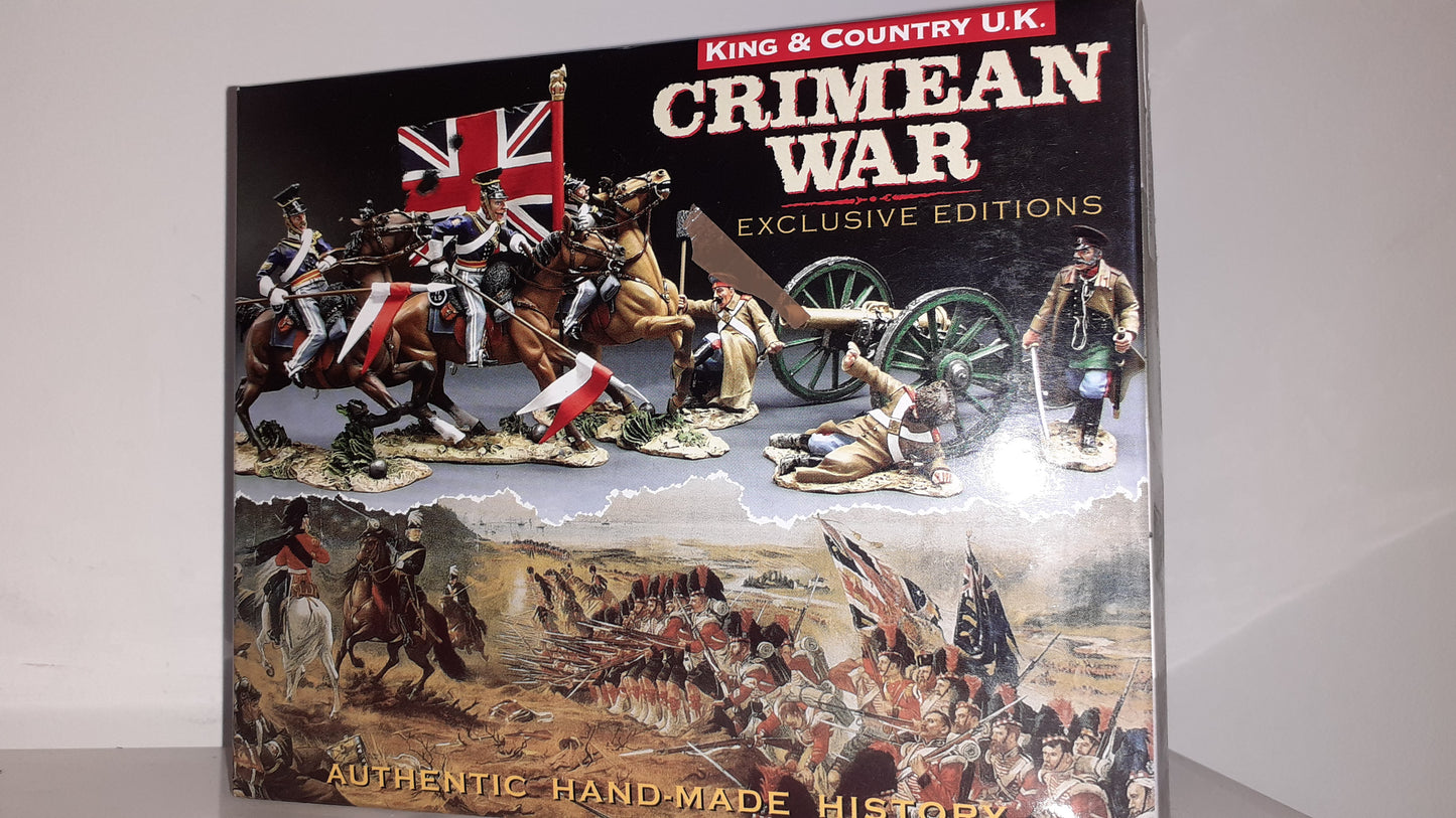 King and country crimean war crw021 93rd Highlanders Helping A Friend Boxed s4