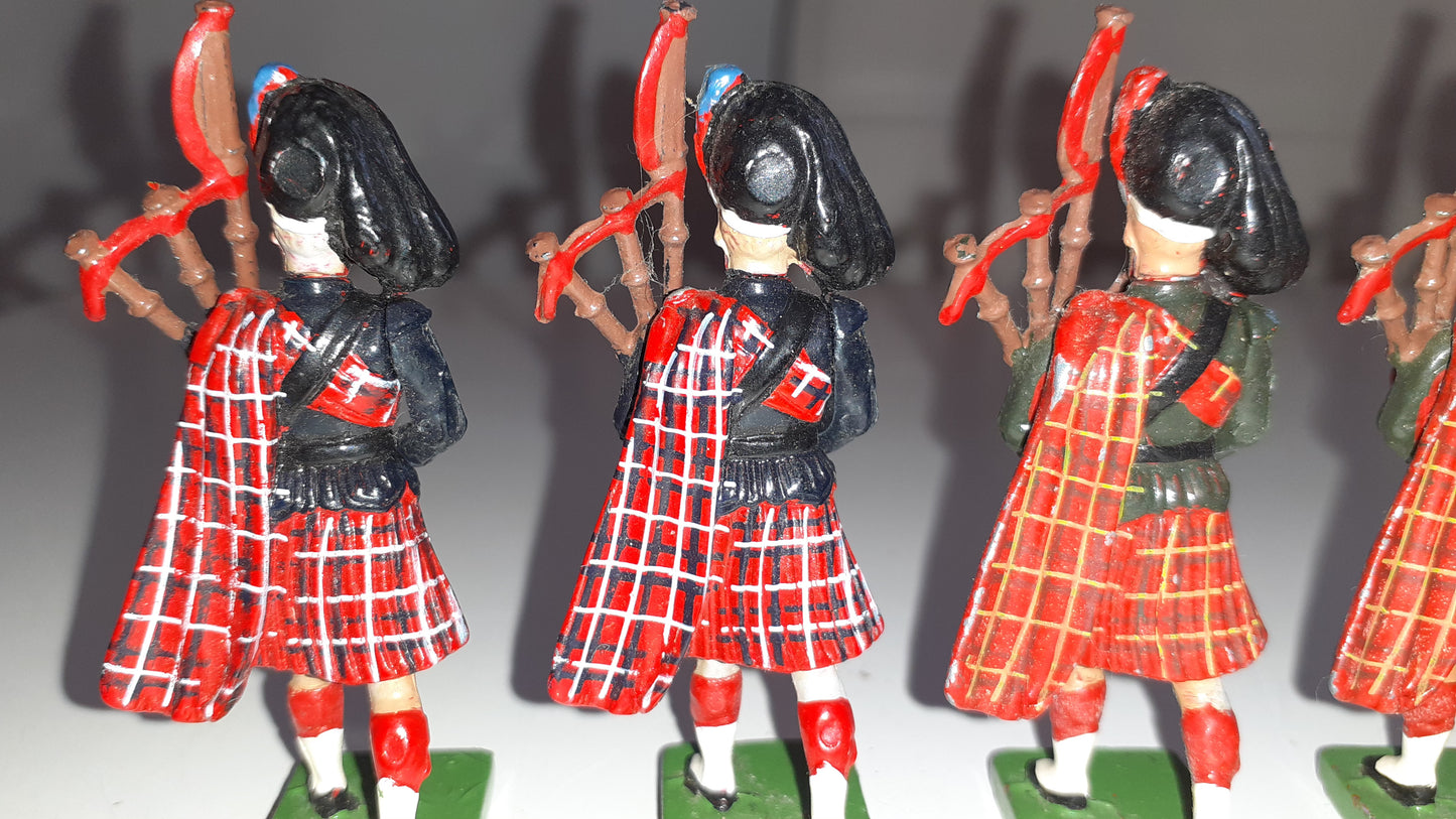 Britains ceremonial black watch Scots Guards Gordon 7241 pipers 1:32 1980s b2