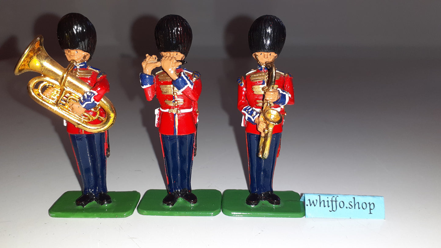 Britains 40106 Queen Victoria Scots Guards Brass band boxed S8 for sale