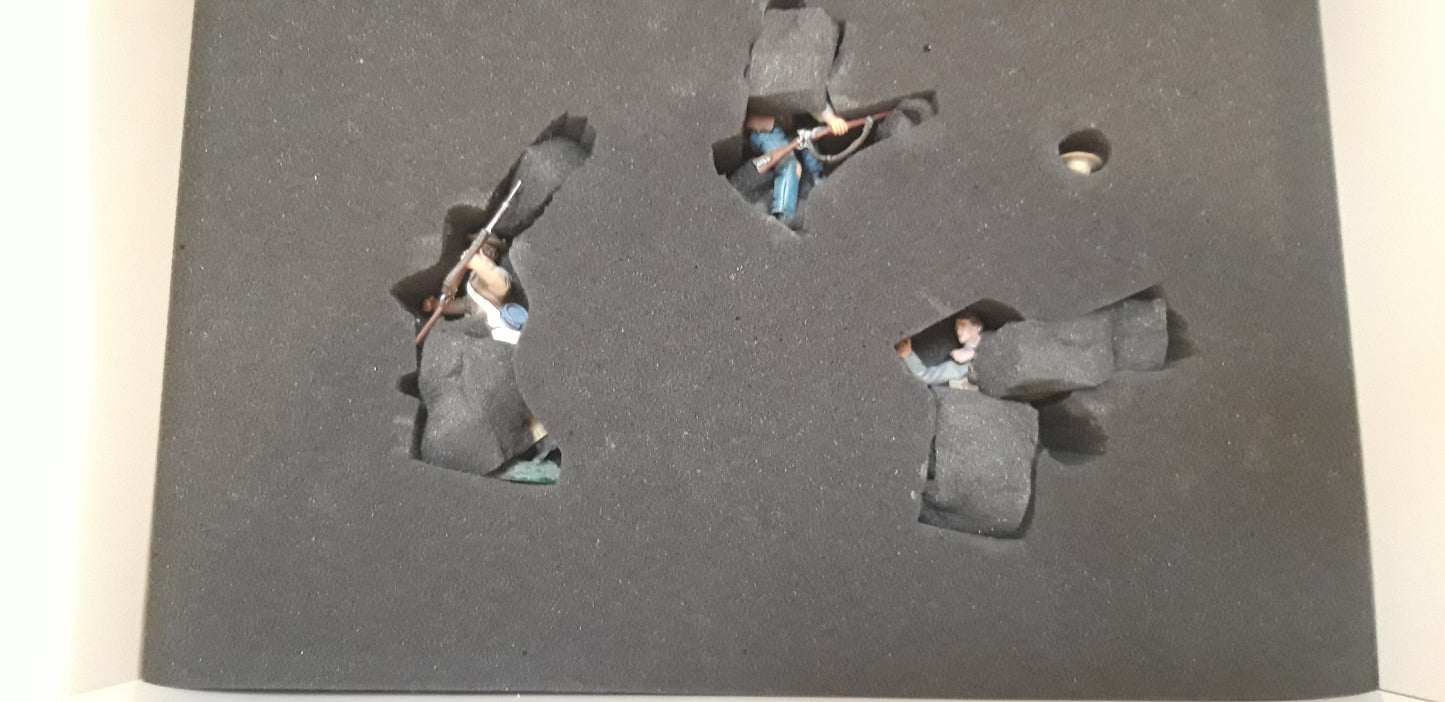Britains 31221 2013 Acw Confederate Come On Boys Over Fence boxed 1:32 Wdb