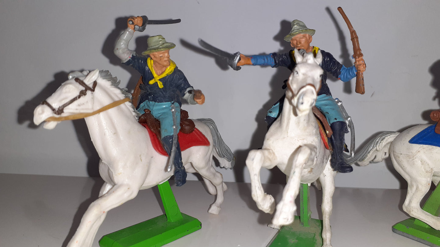 Britains Deetail Mounted 7th Cavalry 1:32 1970s boxed B1