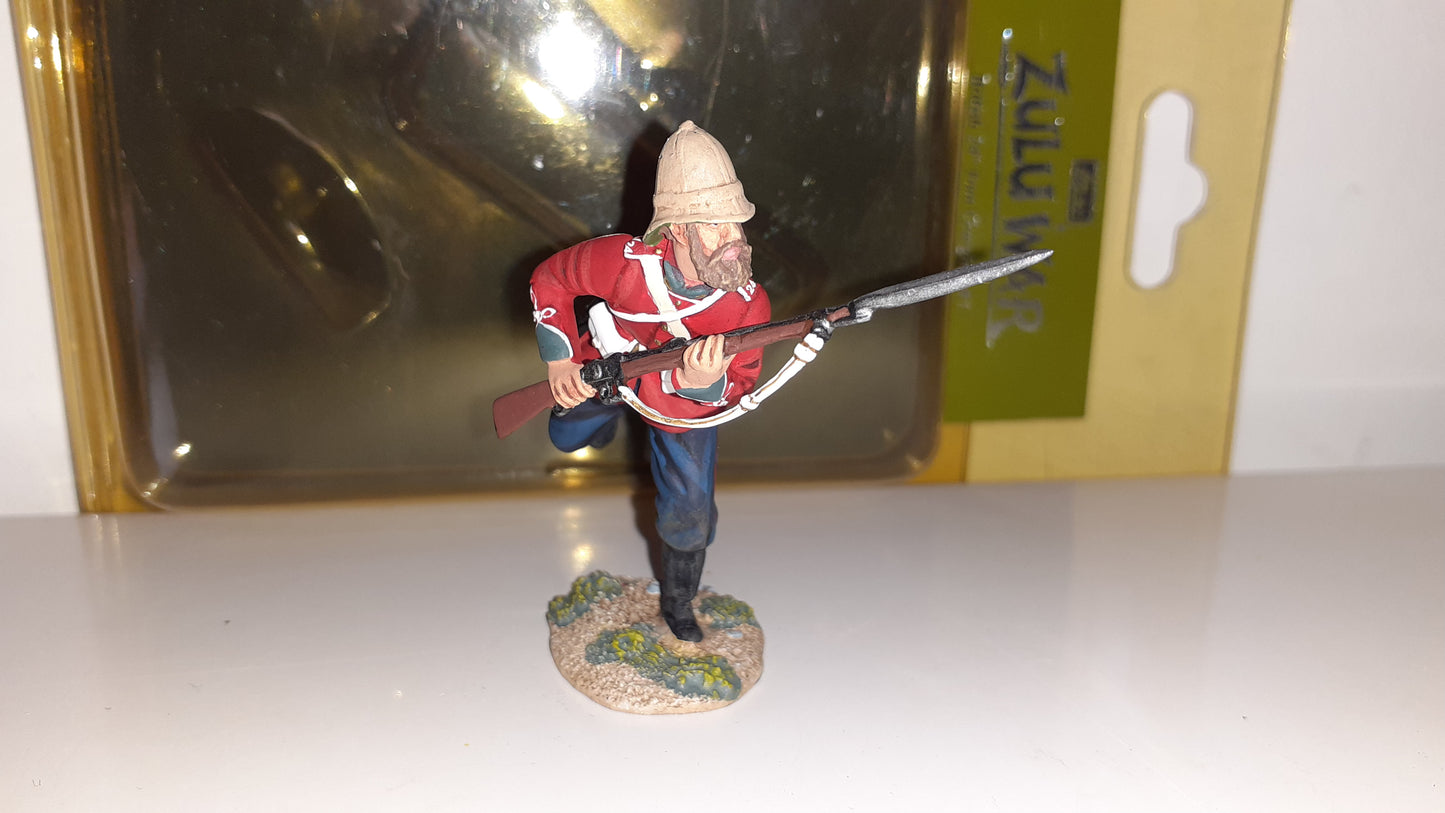 Britains 20044 Zulu wars 24th Foot Running Charging 1:32 2009 boxed B11