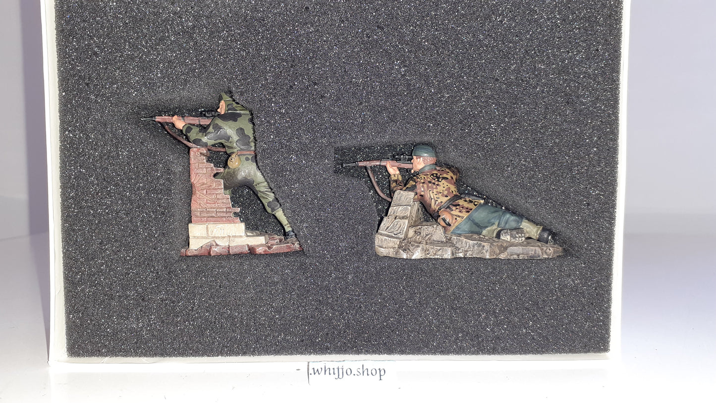 Britains 17392 deetail Ww2 Dueling Snipers German Russian 2001 1:32 s625