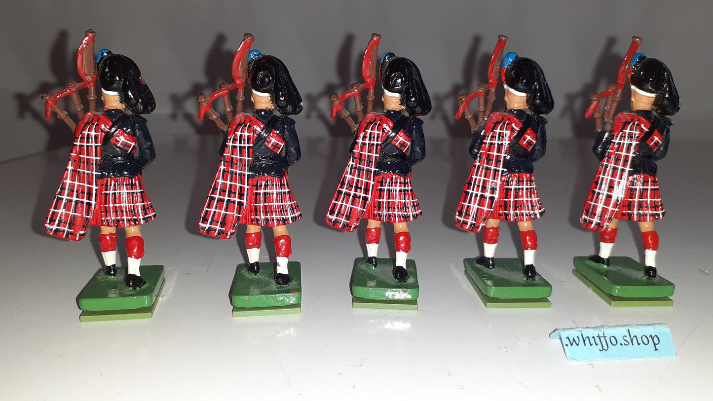 Britains 7240 1980 Scots Guards Black Watch Pipers Ceremonial 1:32 B213 2