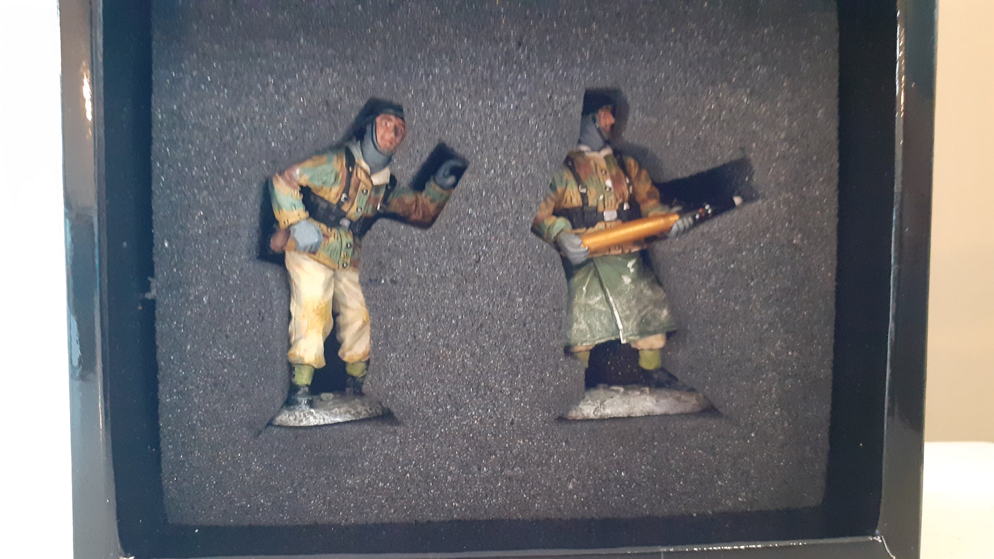 King and country ww2 german 88m crew panzer tank 2010 boxed bbg38 bbg038 s3