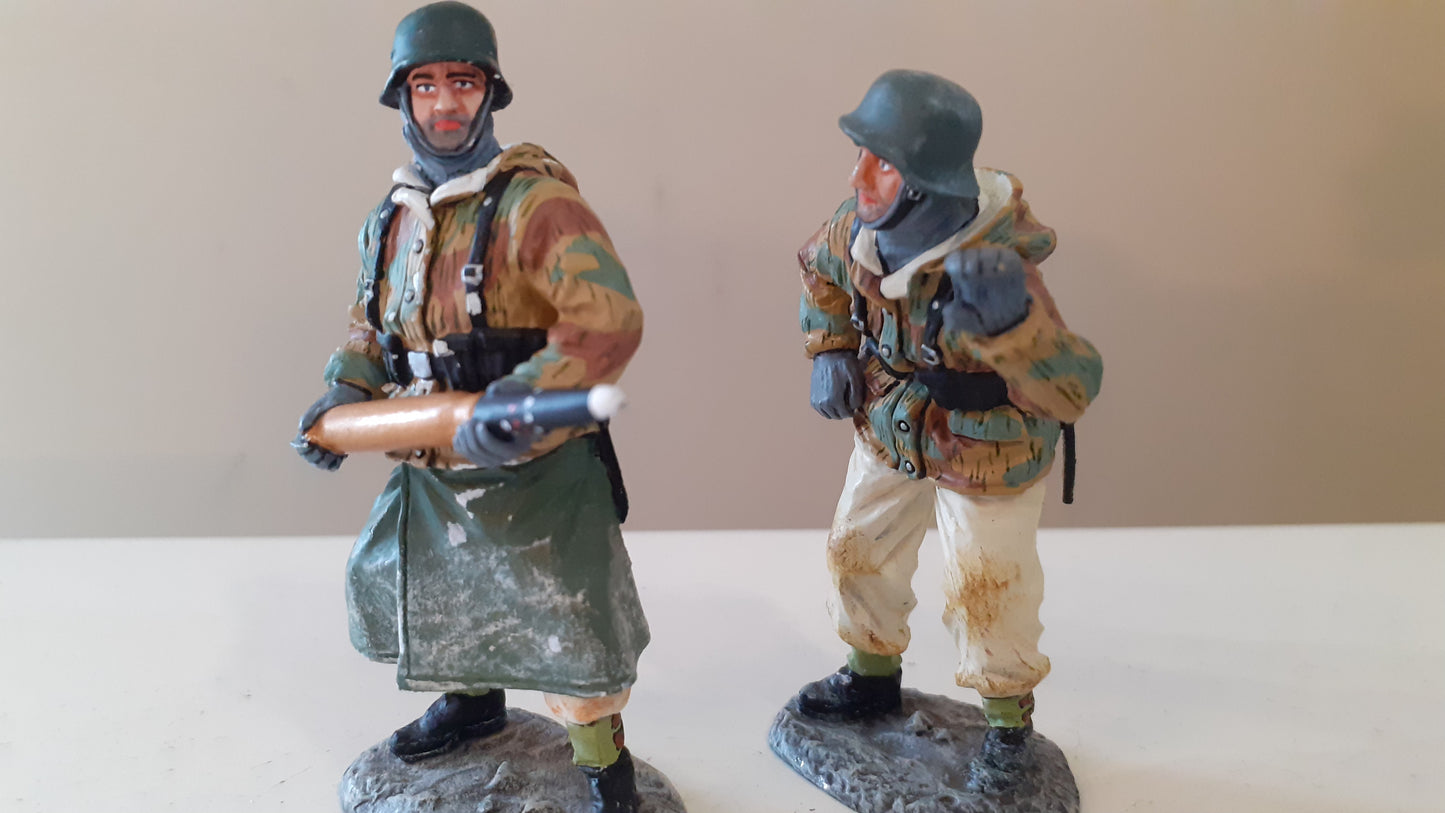 King and country ww2 german 88m crew panzer tank 2010 boxed bbg38 bbg038 s3