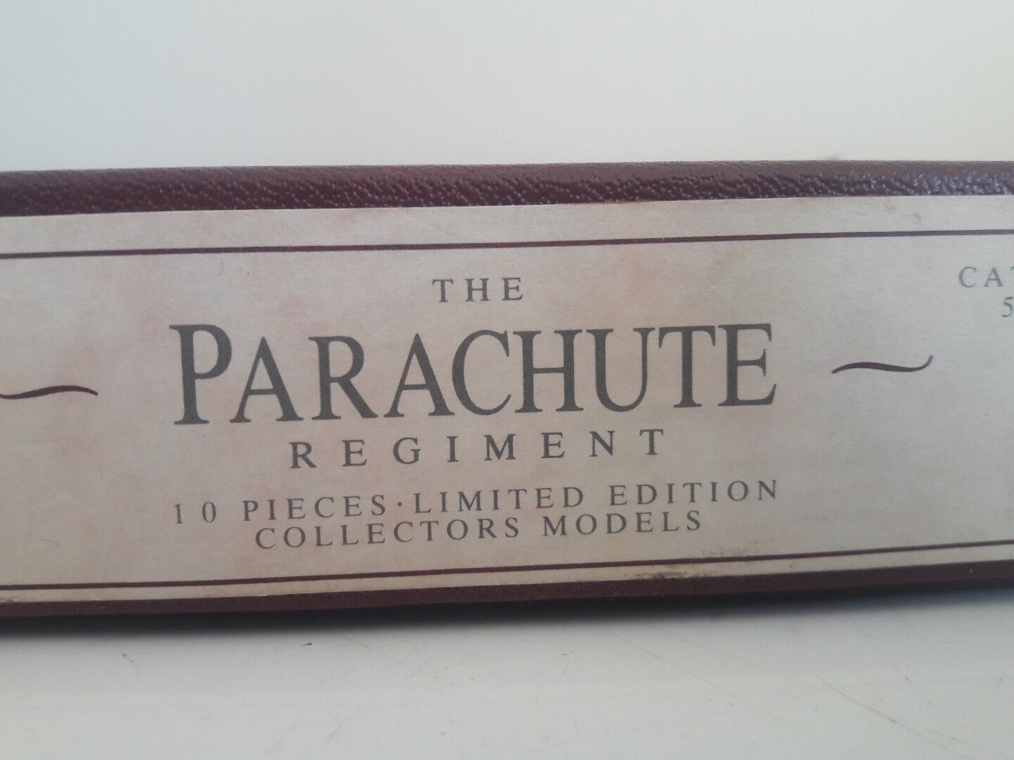 Britains limited edition parachute regiment 50th 1990 1:32 5190 paras