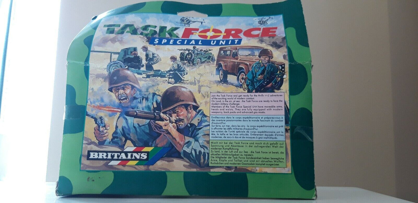 Britains deetail ww2 task force poseable full set boxed 1990s 1:32