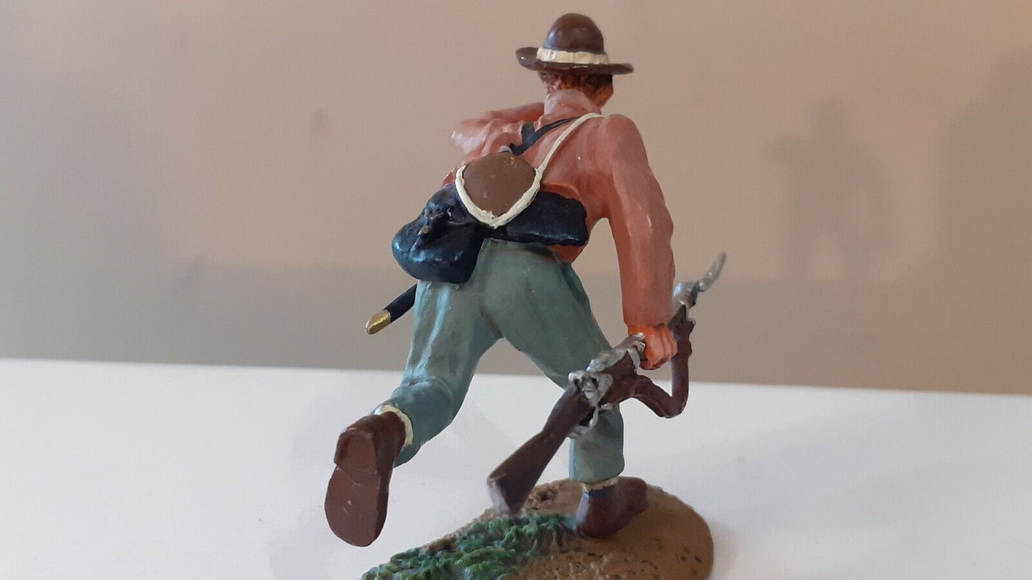 Conte Britains acw confederate artillery gunner alamo 17239 1:32 metal no box w5