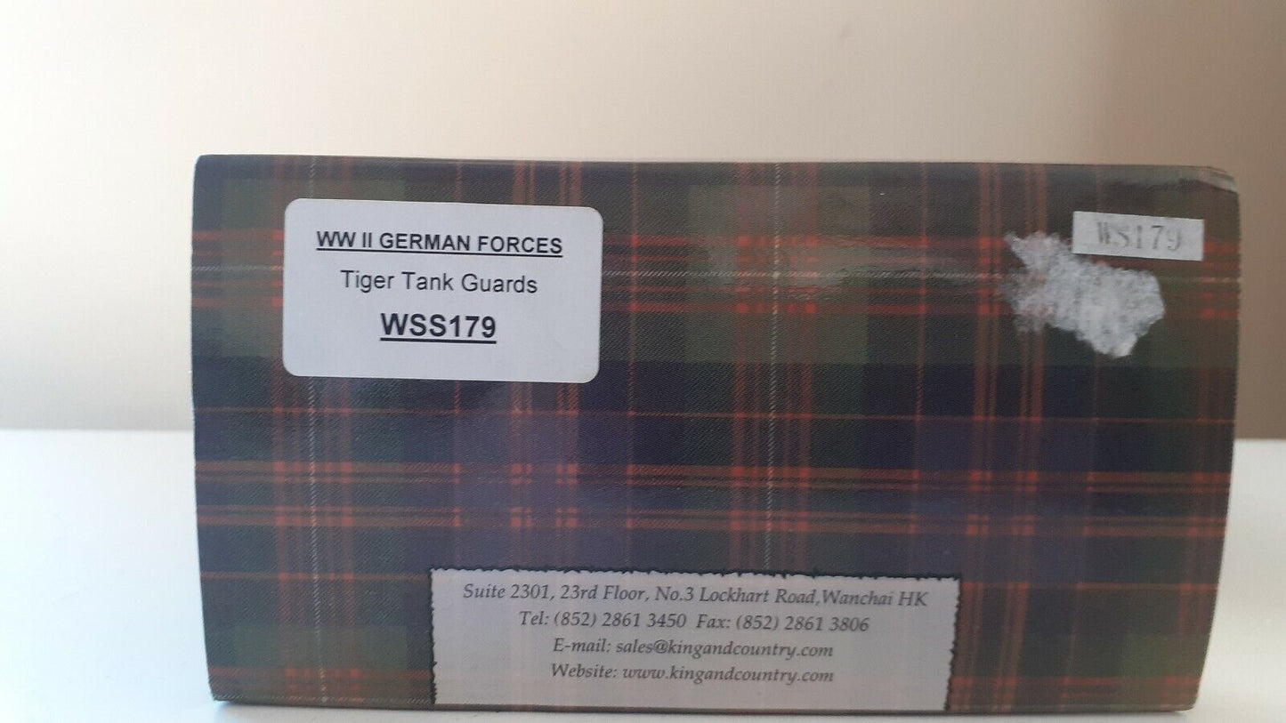 King and country German ww2 panzer tiger tank guards winter boxed 1:30 wss179
