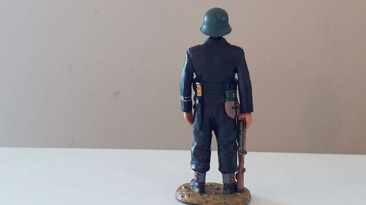 King and country ww2 german panzer waffen sentry parade ws156 no box w4