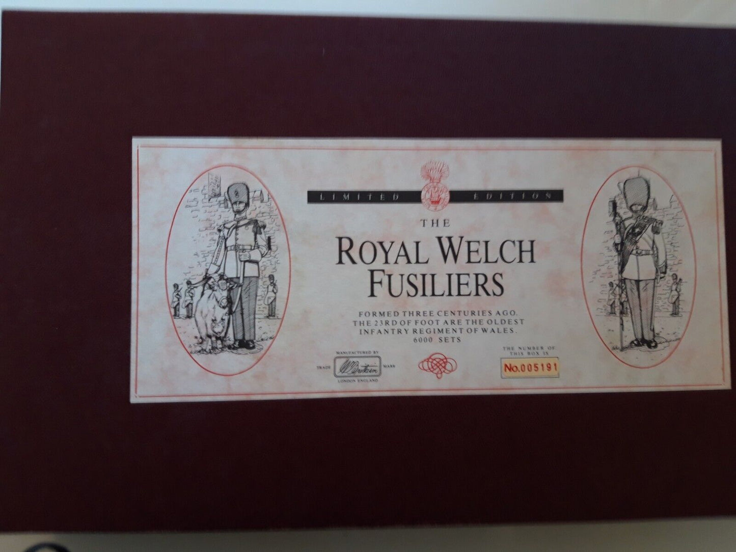 Britains limited edition royal welch welsh fusiliers mascot 1991 waterloo 5191
