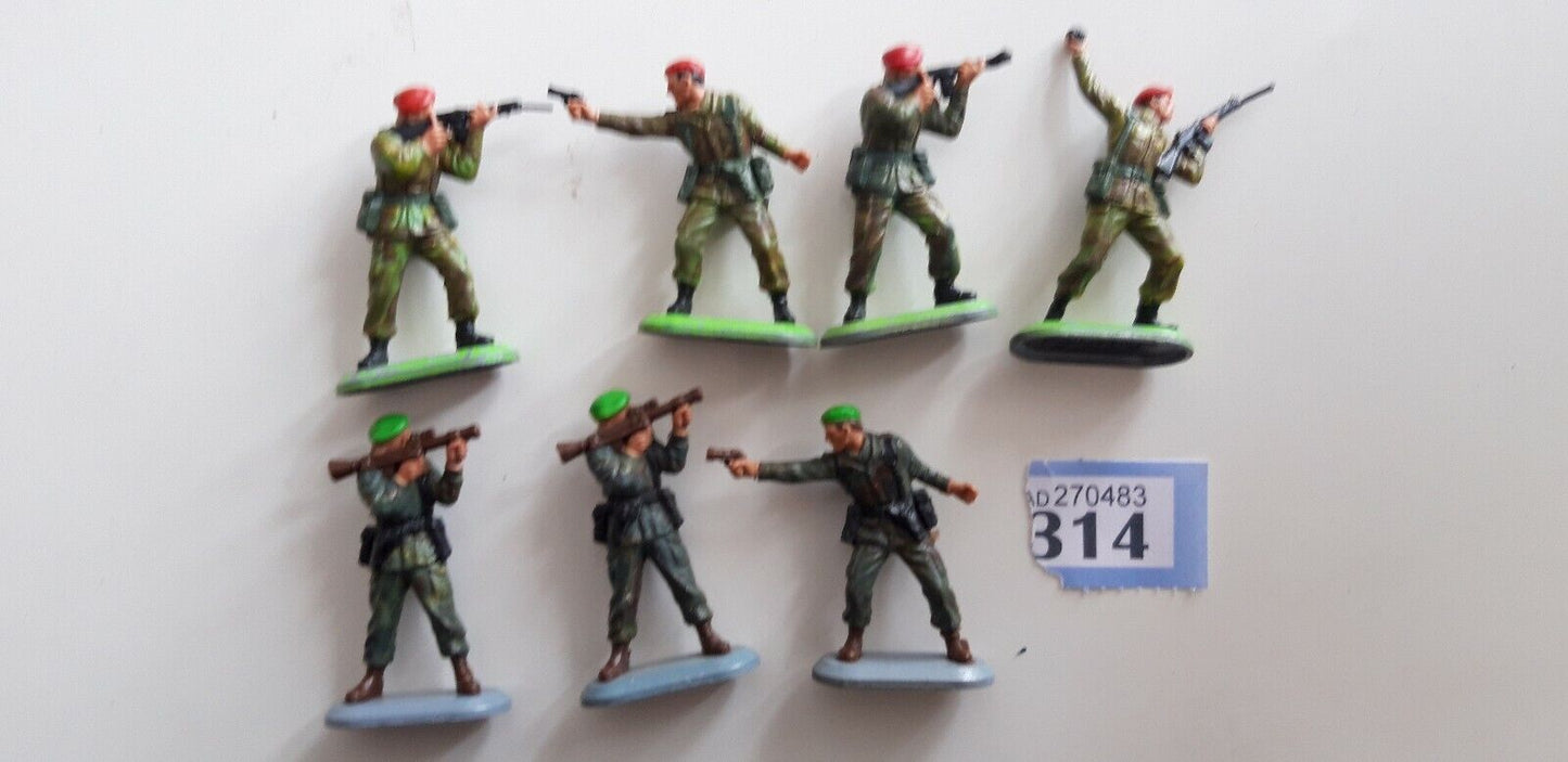 Britains deetail ww2 british infantry paras marines 1970s 1:32 b3