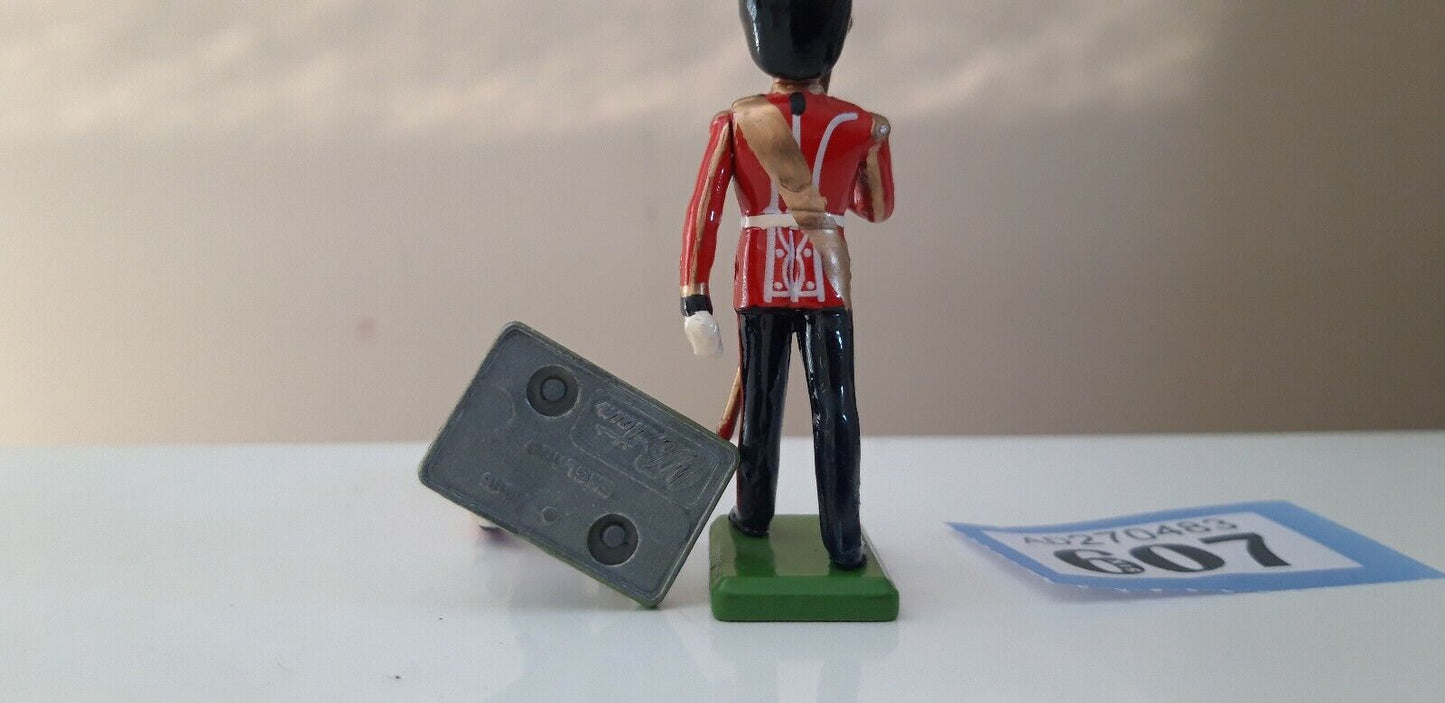 Britains ceremonial grenadier guards band Buckingham palace 1:32 metal b6