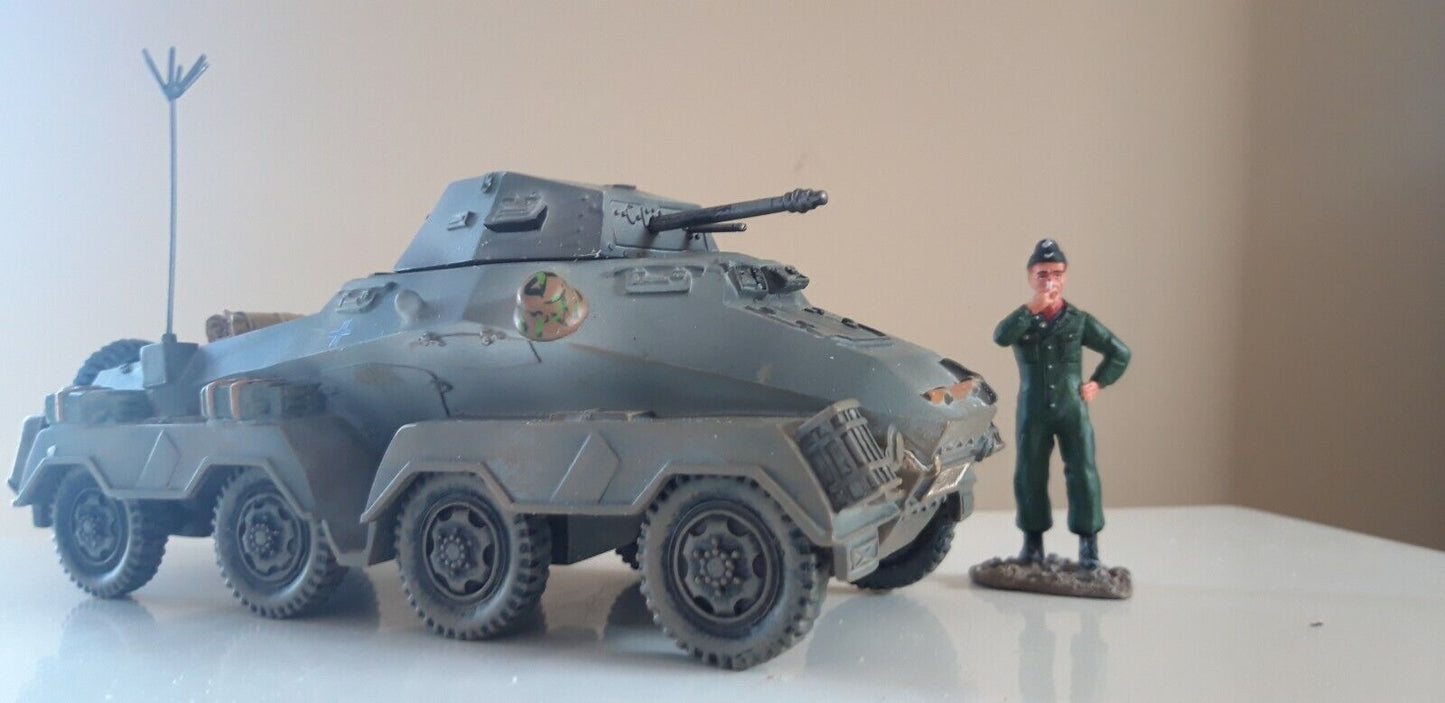 New model army ww2 battle of bulge German panzer sdkfz tank box 1:30 ss2