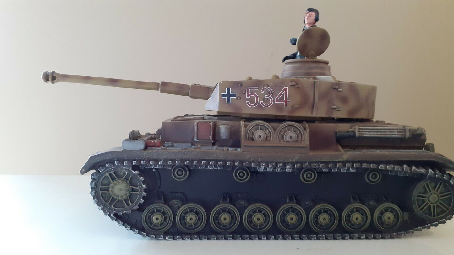 Britains 17460 534 ww2 German panzer iv tank boxed 1:32