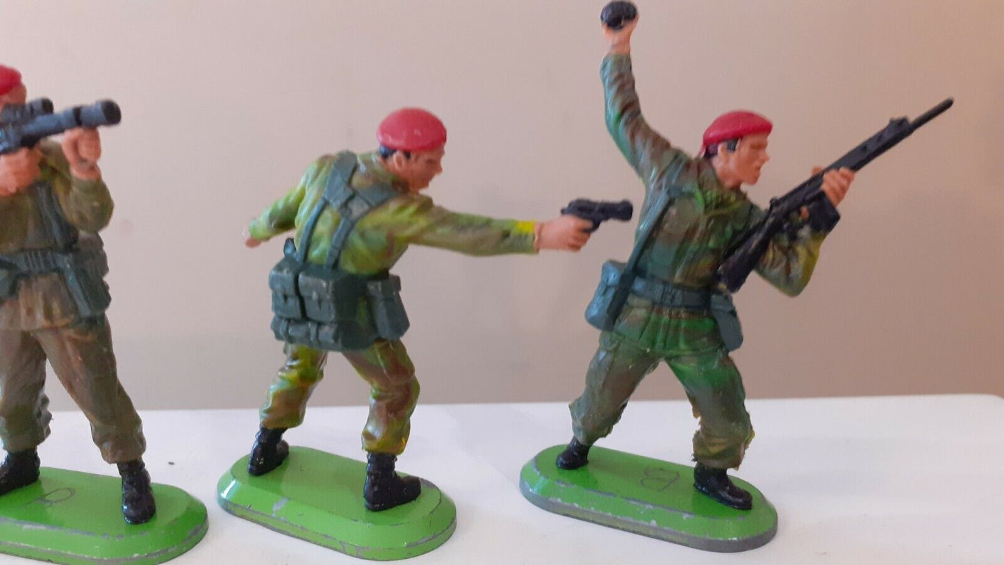 Britains deetail ww2 paras paratroopers 1970s 1:32 b2