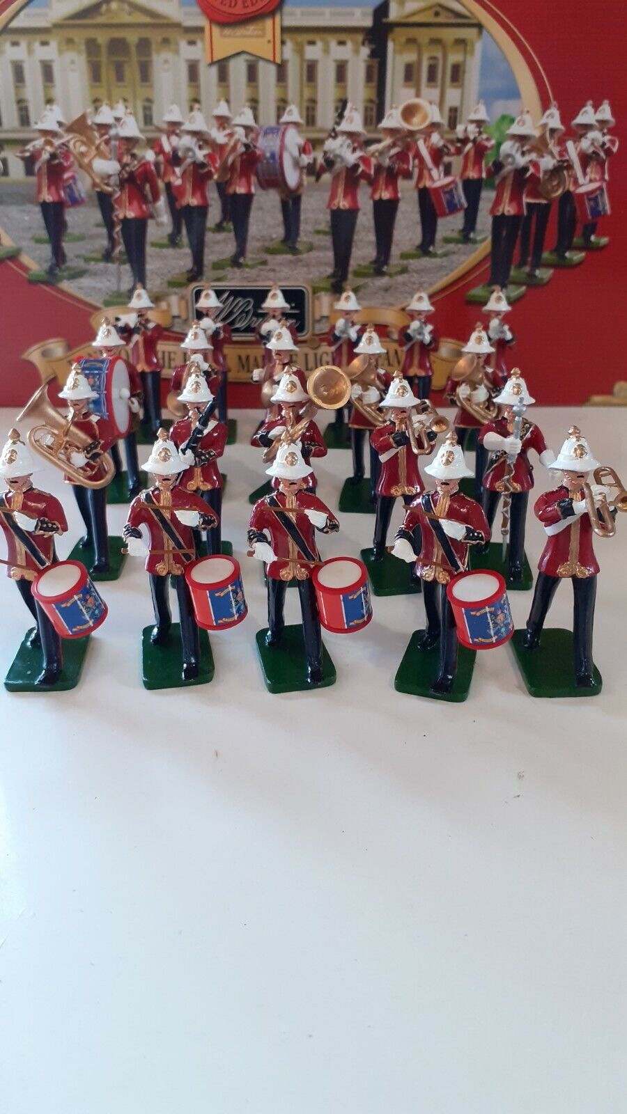 Britains royal marines light infantry band 2002 40293 large set boxed