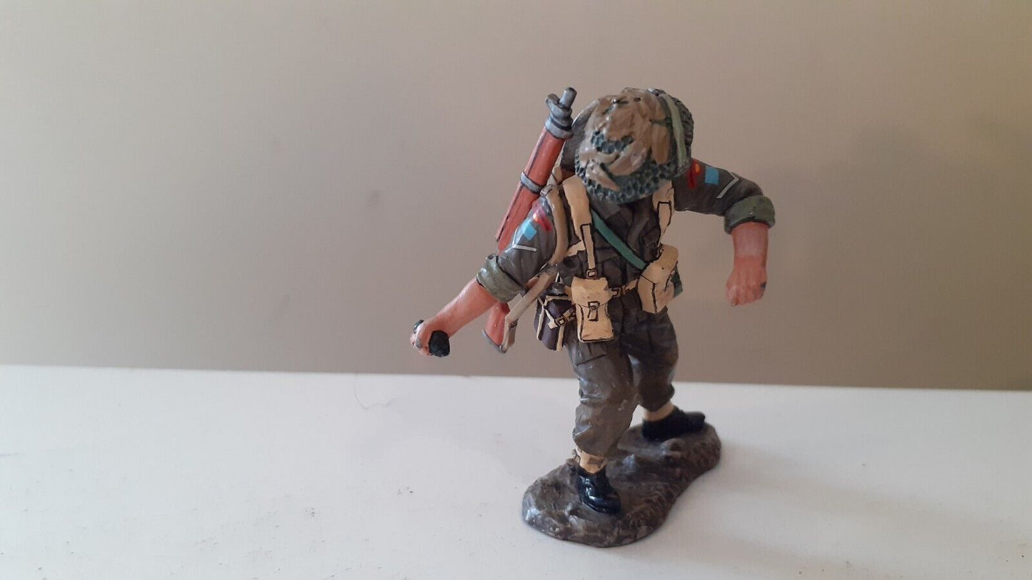 King and country ww2 d-day throwing british canadian 2009 no box dd120 w12