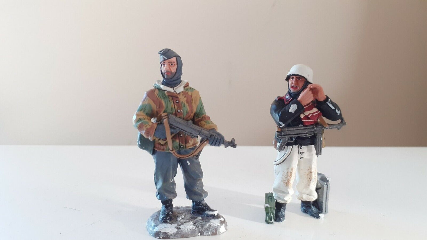 King and country German ww2 panzer tiger tank guards winter boxed 1:30 wss179