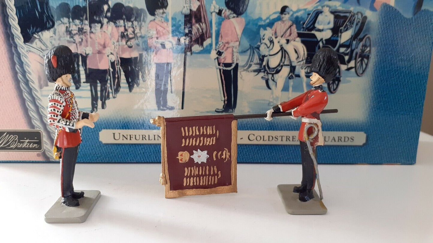 Britains ceremonial coldstream guards 1:32 metal figure buckingham palace 40112