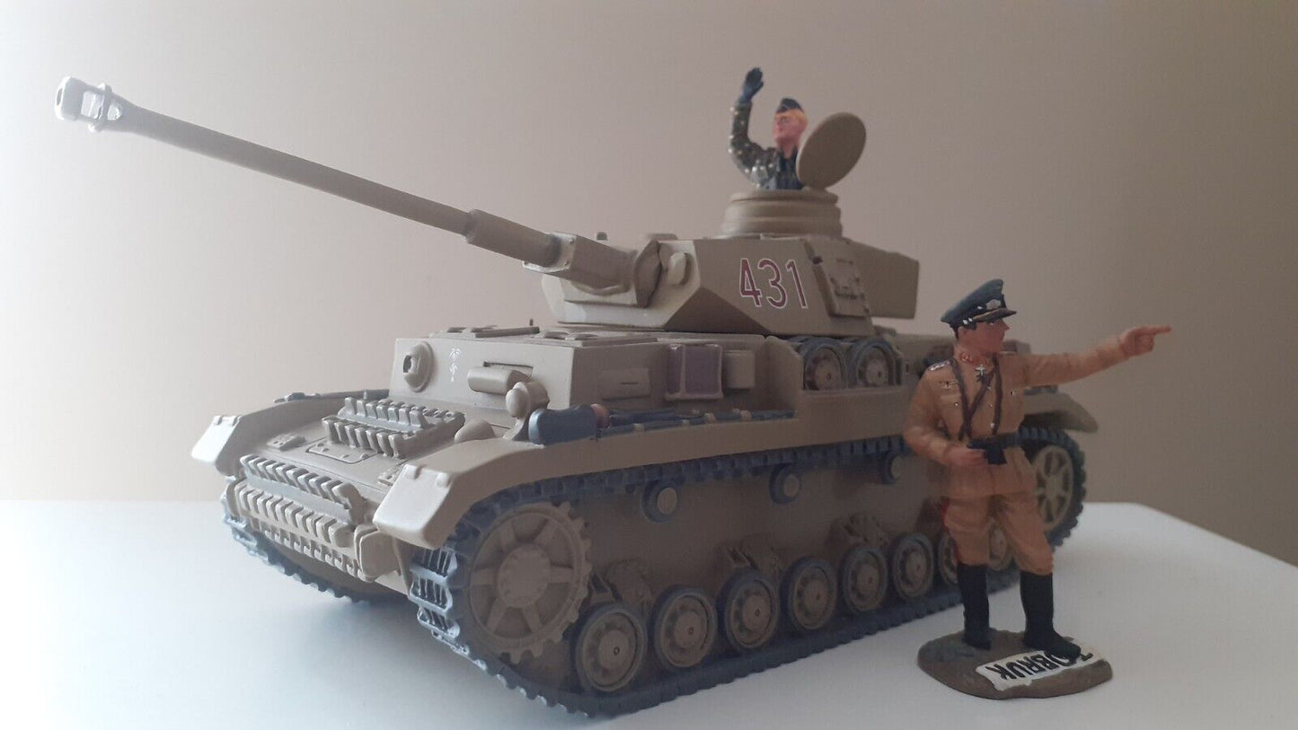 Britains 17460 431 00285 ww2 German panzer iv tank and rommel boxed 1:32