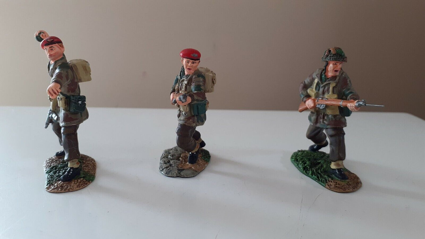 conte boxed wwii-003 ww2 d-day British paras arnhem 1:32 metal d-day