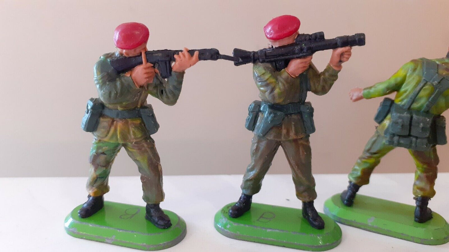 Britains deetail ww2 paras paratroopers 1970s 1:32 b2
