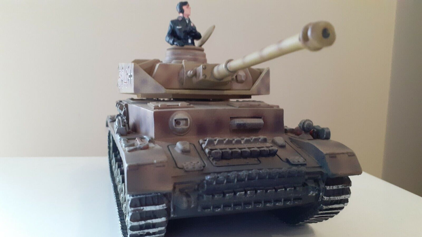 Britains 17460 534 ww2 German panzer iv tank boxed 1:32