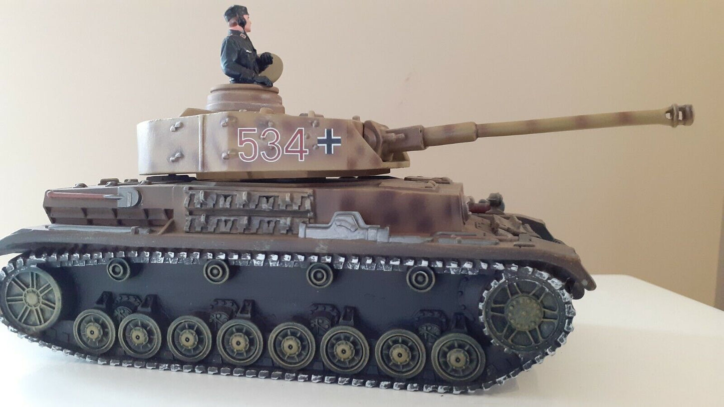 Britains 17460 534 ww2 German panzer iv tank boxed 1:32
