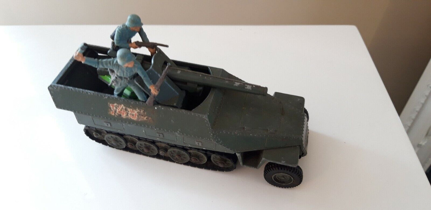 Britains deetail crew dinky ww2 german tank destroyer 1970s 1:32 b1