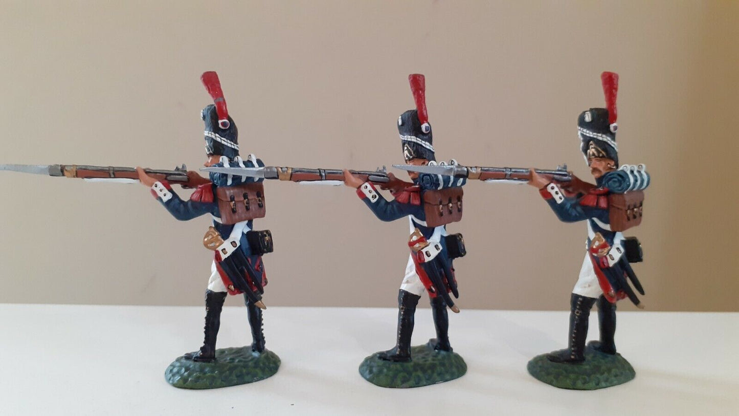 Frontline figures Napoleonic waterloo 3 french guards no box 1:32 wrdb