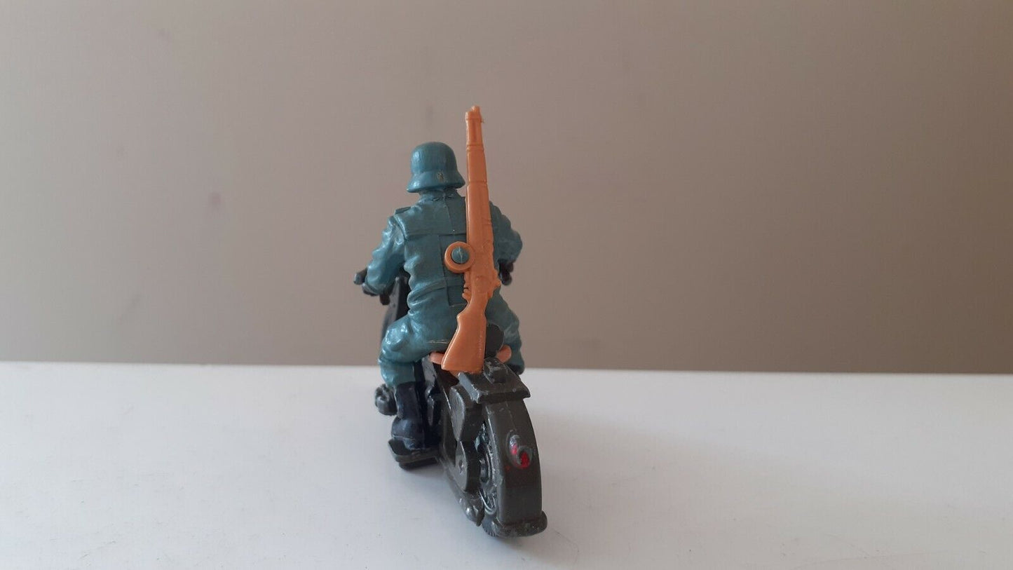 Britains deetail ww2 German bmw motorcycle motorbike 1970s 1:32 bkccw