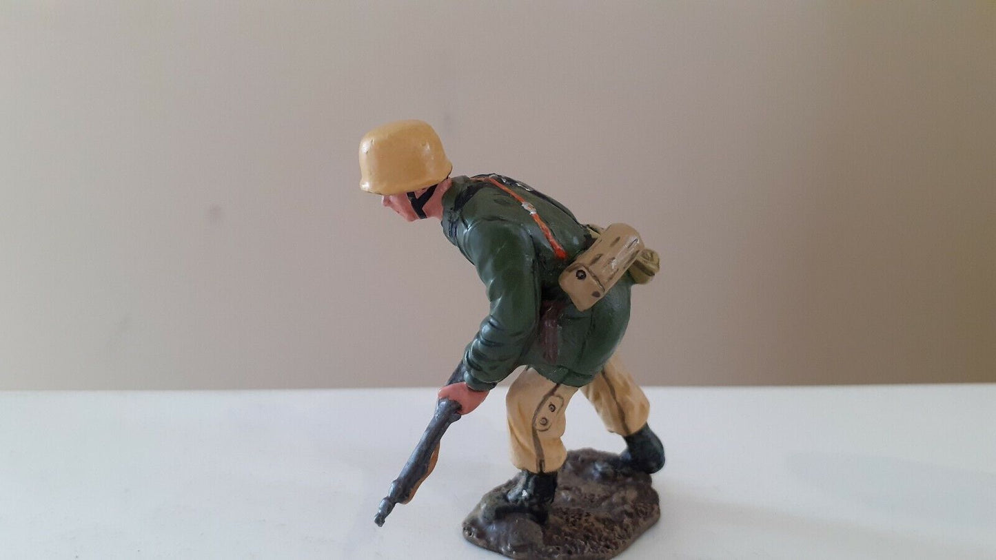 New Model Army ww2 german GFJ2 Fallschirmjagers Afrika Korps one figure no box