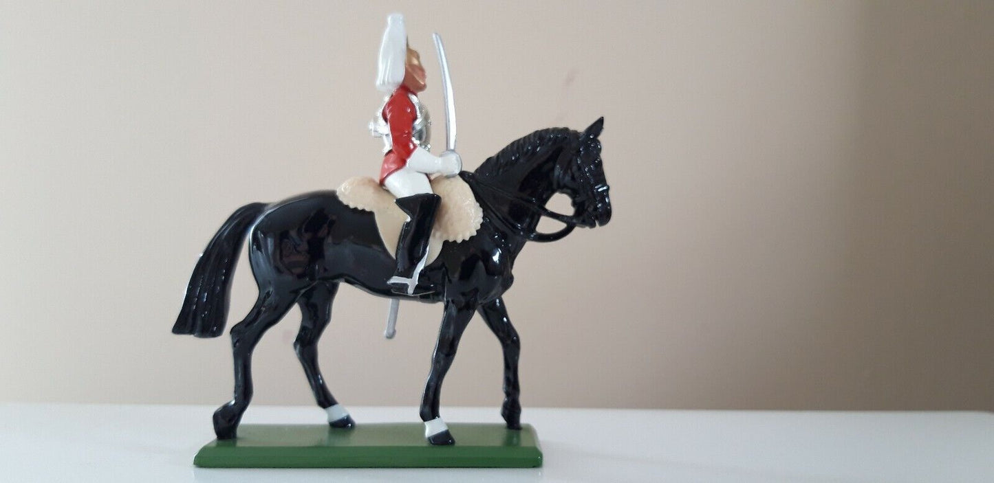 Britains ceremonial life guards band Buckingham palace 1:32 metal b5