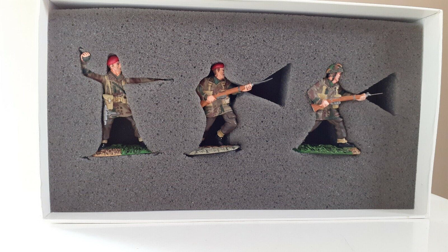 conte boxed wwii-003 ww2 d-day British paras arnhem 1:32 metal d-day