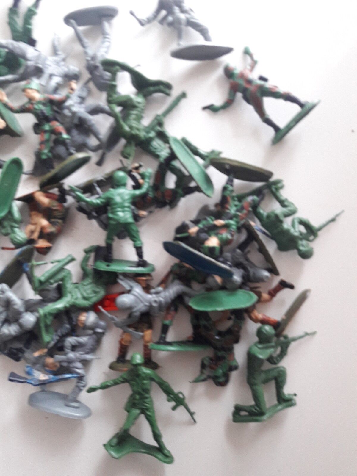 Airfix copies smaller than 1:32