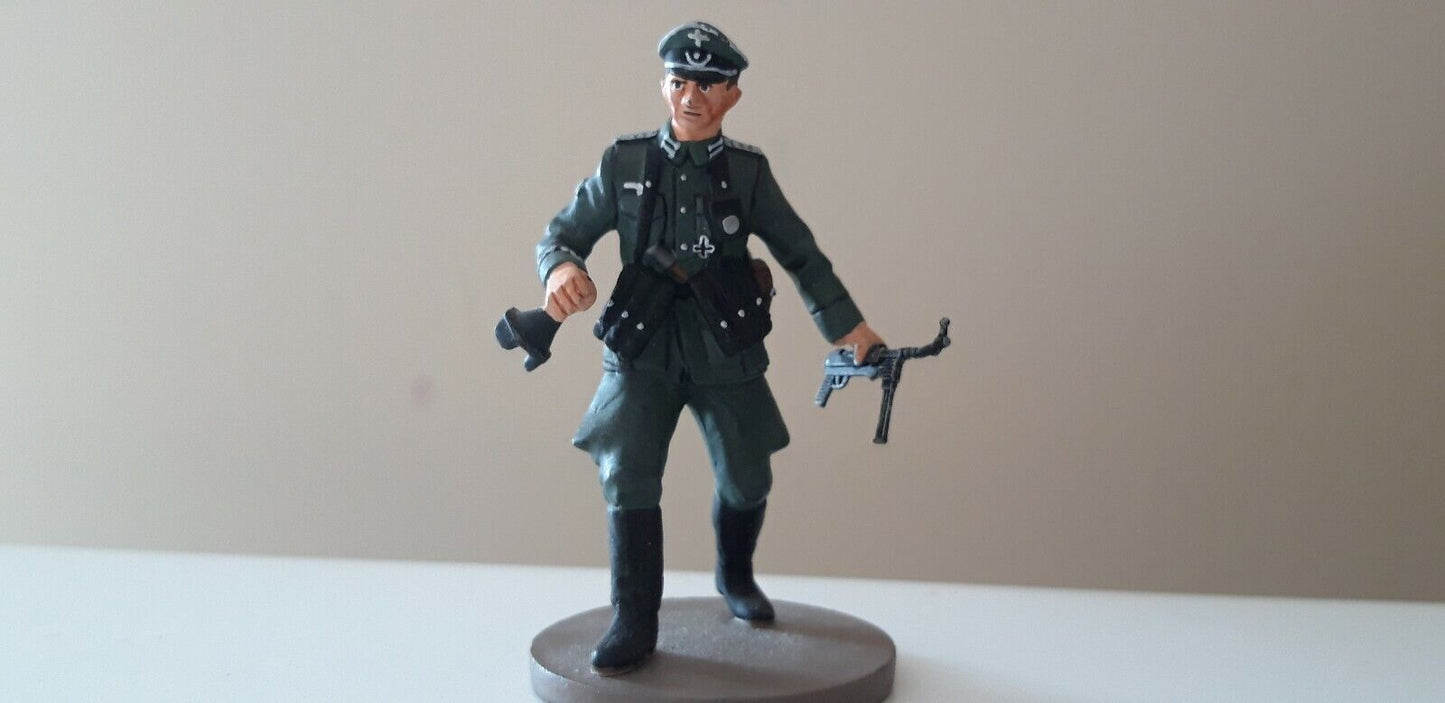 oryon ww2 German infantry 1:32 metal figures bo