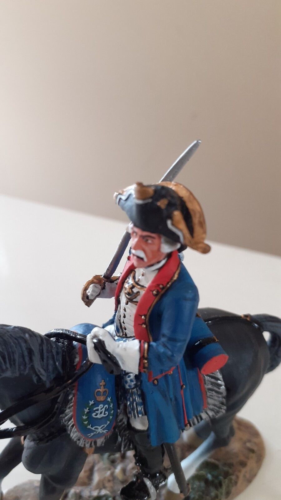 King and country hessian grenadiers mounted mounted officer awi 1:30 br073 br73