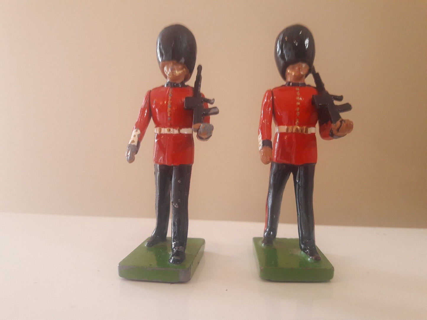 Britains ceremonial scots guards 1:32 metal royal wedding buckingham palace 111
