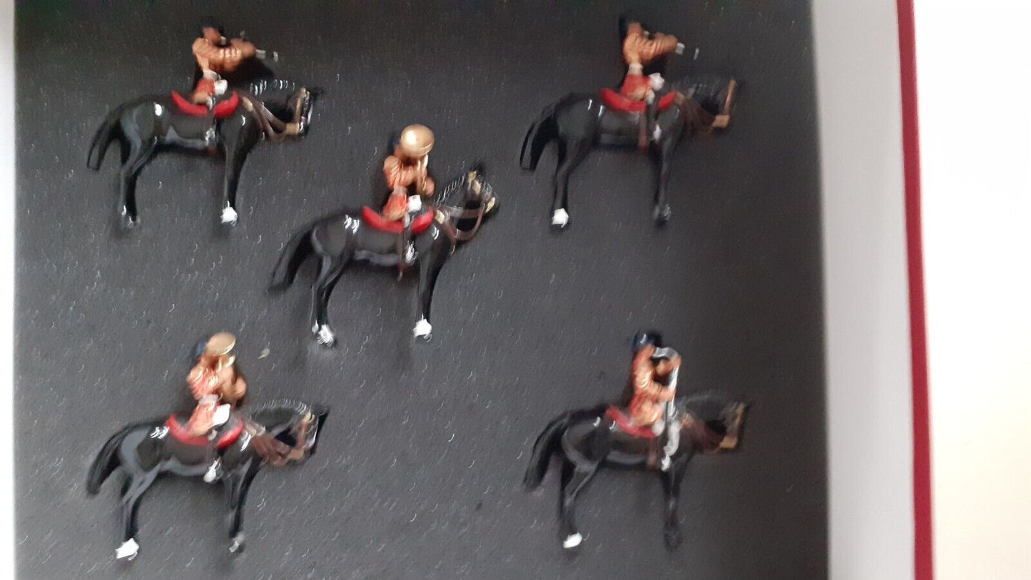 BRITAINS 00073 lifeguards state dress 9 piece MOUNTED BAND 1999 1:32 set 1