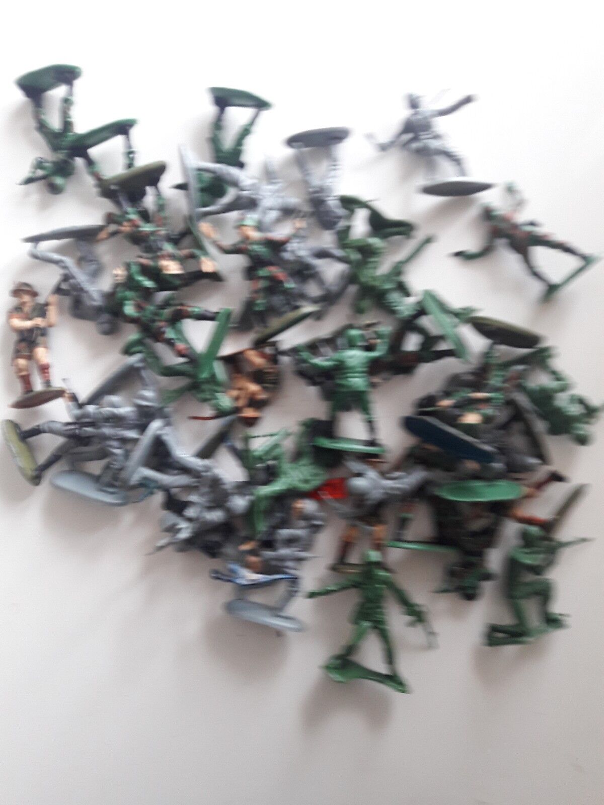 Airfix copies smaller than 1:32