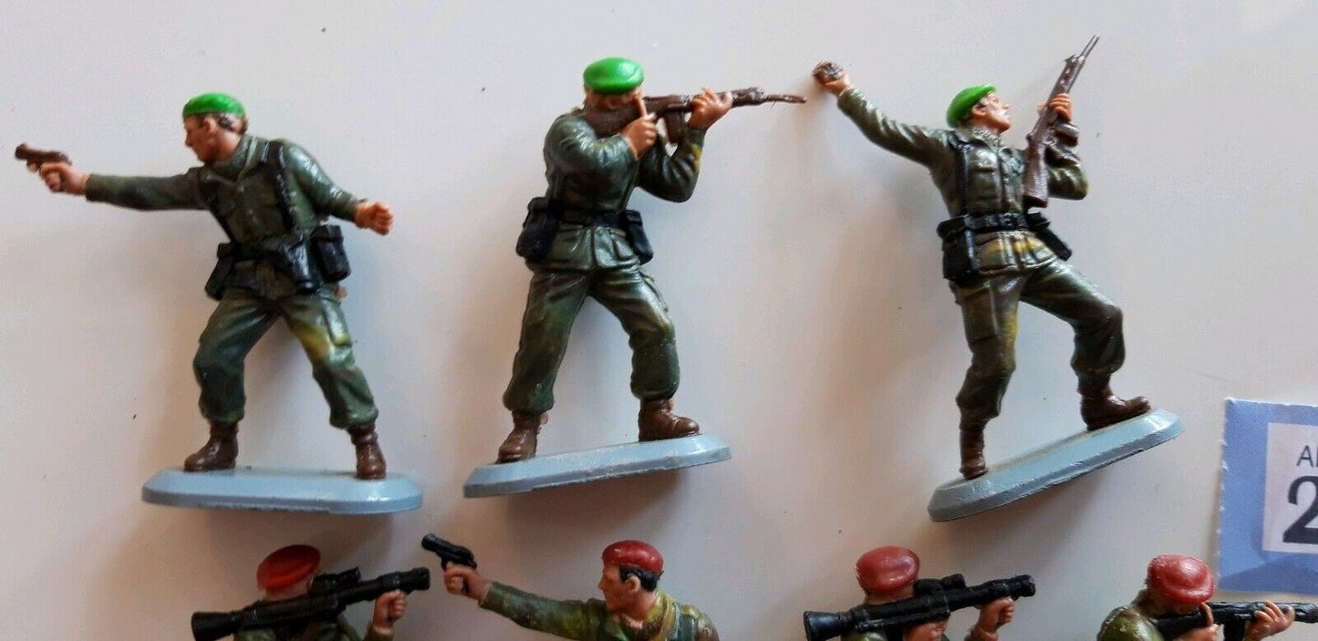 Britains deetail ww2 british infantry paras marines 1970s 1:32 b2