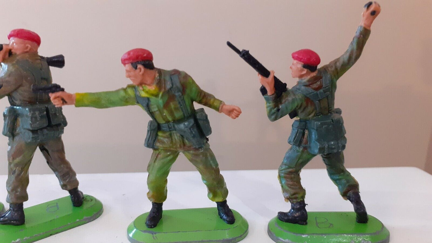 Britains deetail ww2 paras paratroopers 1970s 1:32 b2