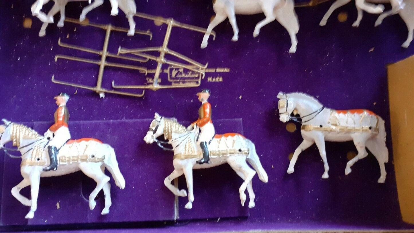 Britains 1470 ceremonial coronation coach queen Elizabeth band 1950s boxed