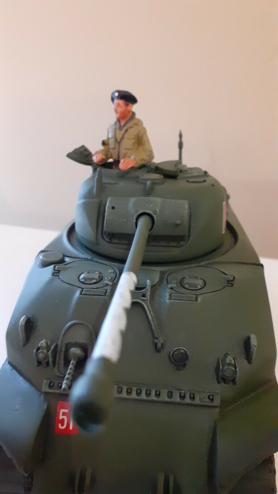 Britains 17496 17496b ww2 Sherman tank boxed 1:32