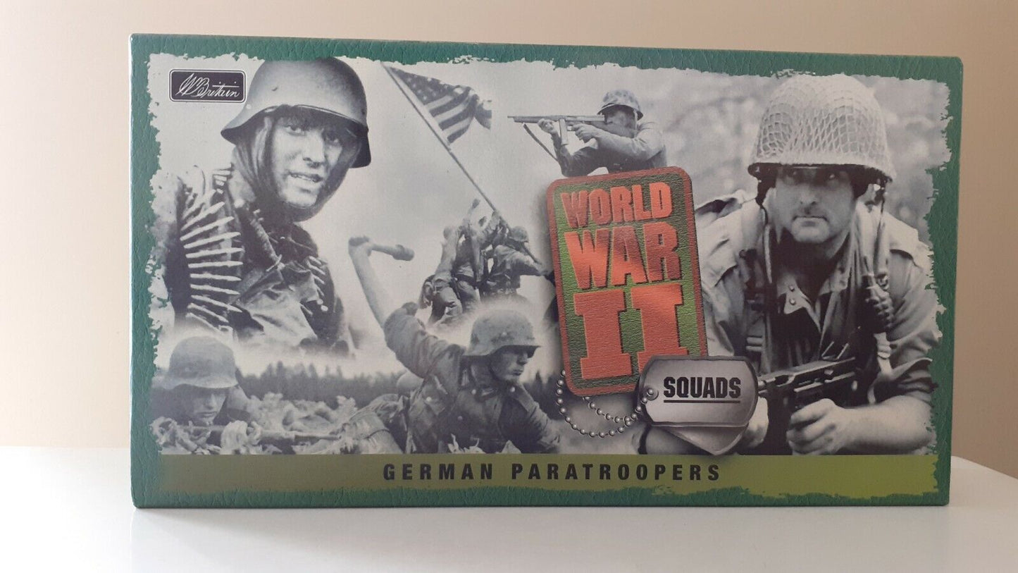 Britains 17458 ww2 d-day German paratroopers fallschirmjaeger boxed 2003