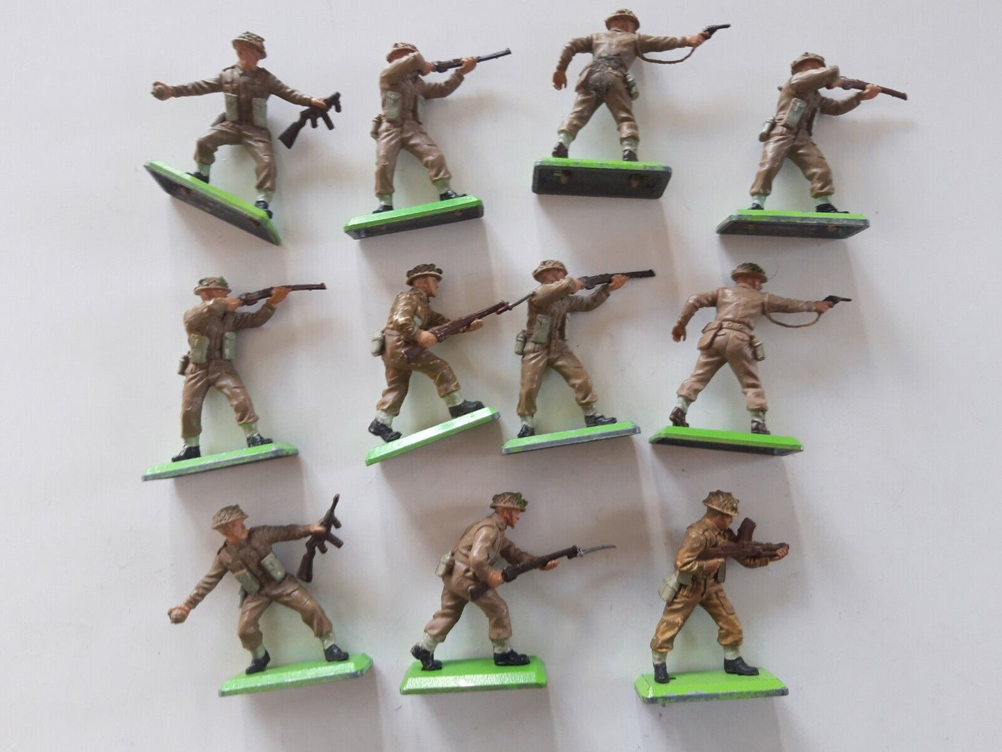 Britains deetail ww2 british army 1970s 1:32 b1