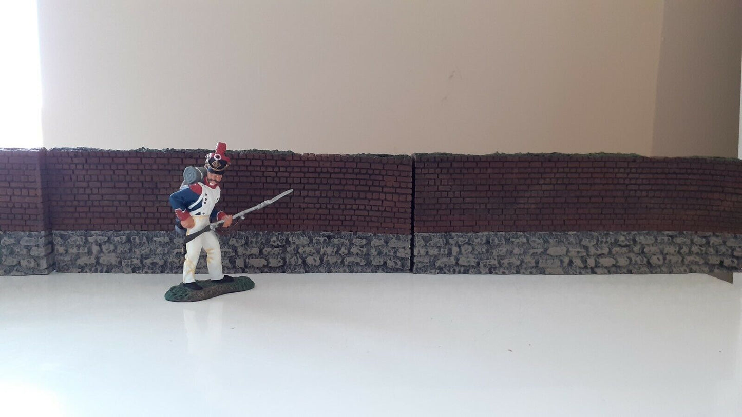 Britains 17908 Napoleonic waterloo hougoumont 3 walls diarama ww2 1:32 d-day